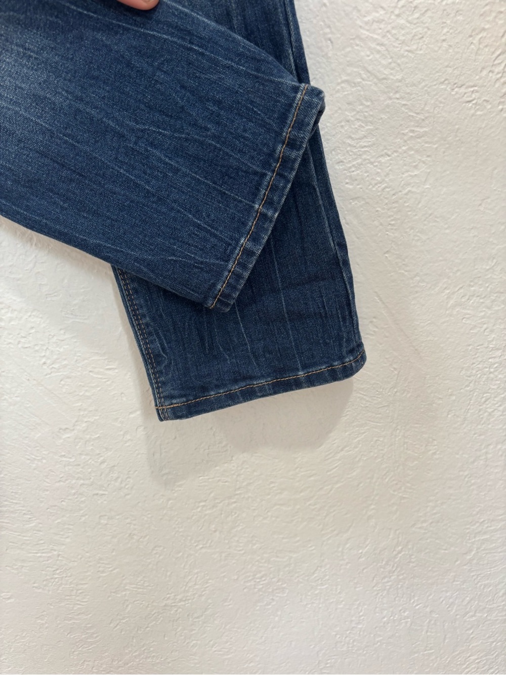 White House Black Market The Slim Crop Jean - Picture 3 of 7